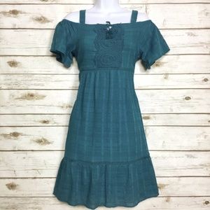 Art Class Cold Shoulder Peasant Festival Dress